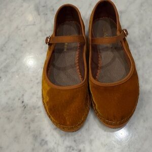 Seavees velvet ballet Mary Jane’s